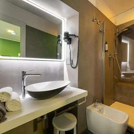 Fiume Hotel 2*